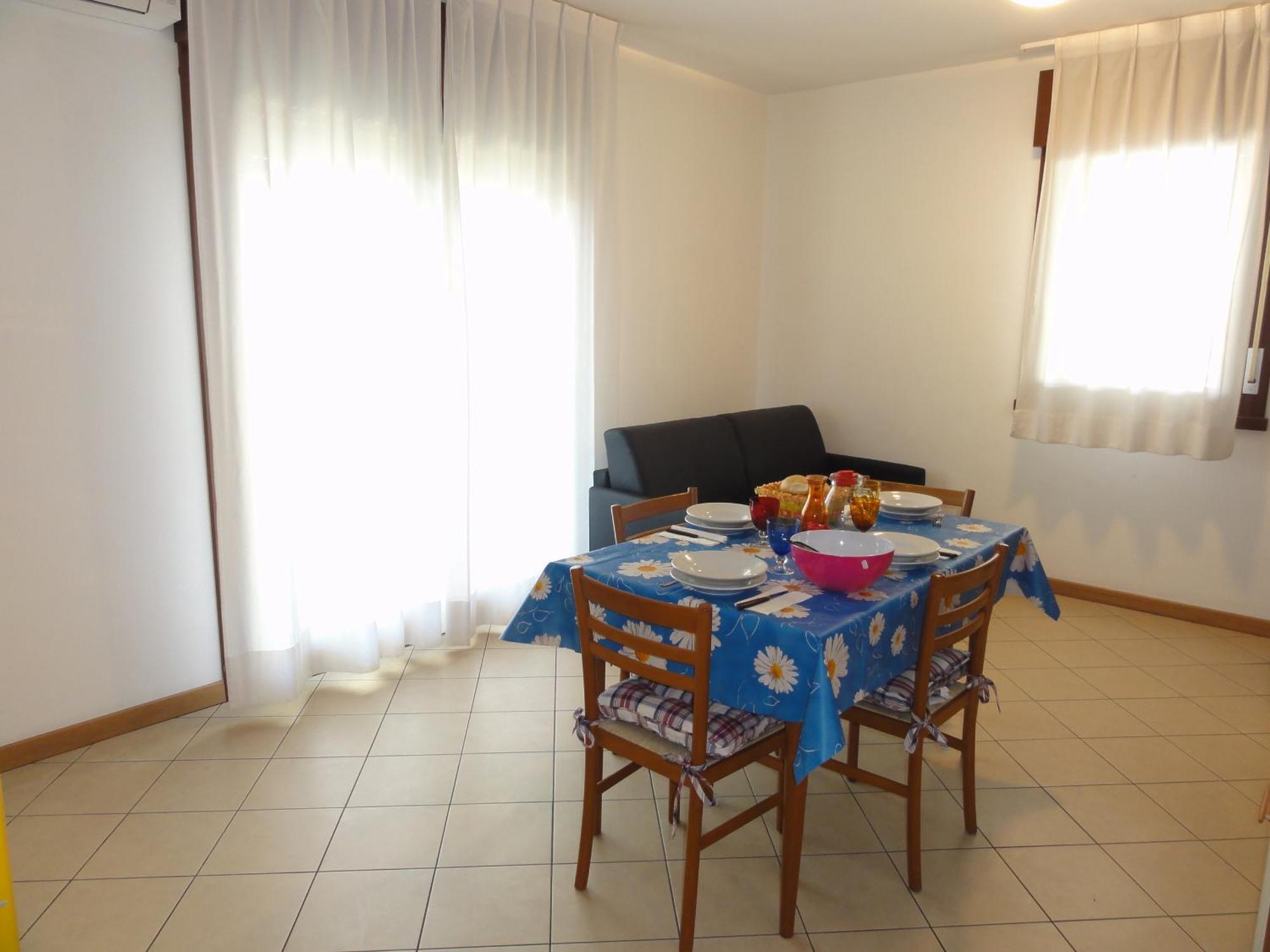 Apartment Albanella - *
